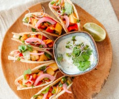 Mini Tacos Nectarine Crevette – Sauce Coco Coriandre